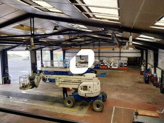 Plus de détails pour Bureau, Local d'activités à louer