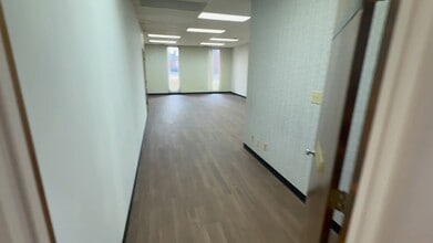 2500 W Broad St, Athens, GA for lease - Commercial Listing Video 