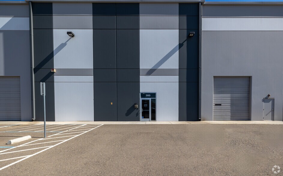 585 Garner Rd, Modesto, CA à louer - Photo du bâtiment - Image 2 de 4