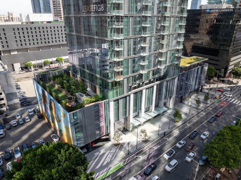 744 S Figueroa St, Los Angeles, CA à louer - Photo du bâtiment - Image 3 de 6