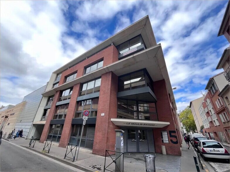5-7 Rue Du Moulin Bayard, Toulouse à louer - Photo du bâtiment - Image 2 de 17