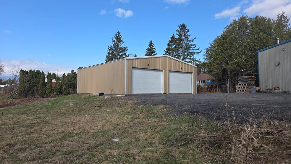 542 Ontario County Hwy 2, Quinte West, ON for sale - Building Photo - Image 2 of 8