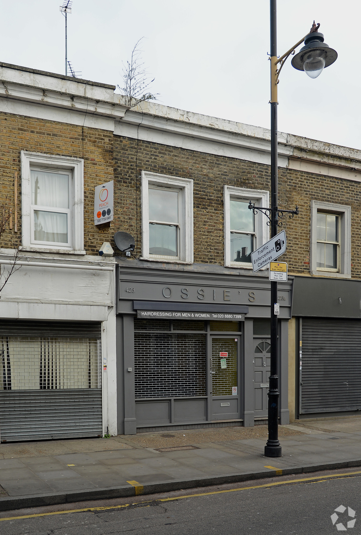 423 Roman Rd, London for lease Primary Photo- Image 1 of 4