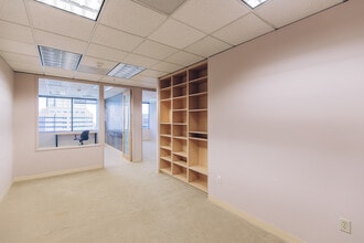 200 SW Market St, Portland, OR for lease Interior Photo- Image 1 of 6