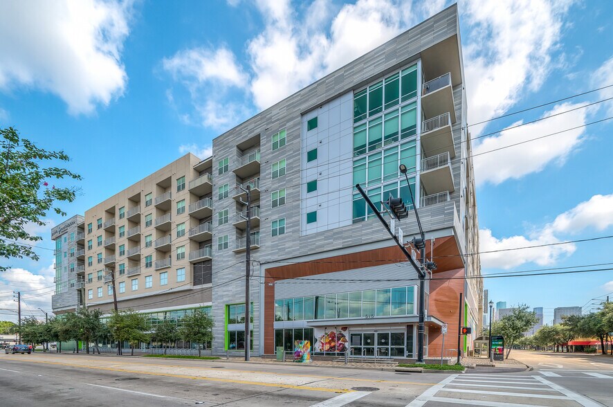 515 Elgin St, Houston, TX à louer - Photo du bâtiment - Image 3 de 27