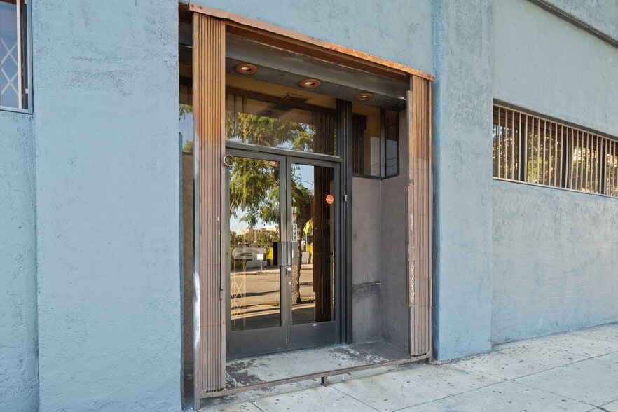 1421 S Hill St, Los Angeles, CA for sale - Building Photo - Image 2 of 47