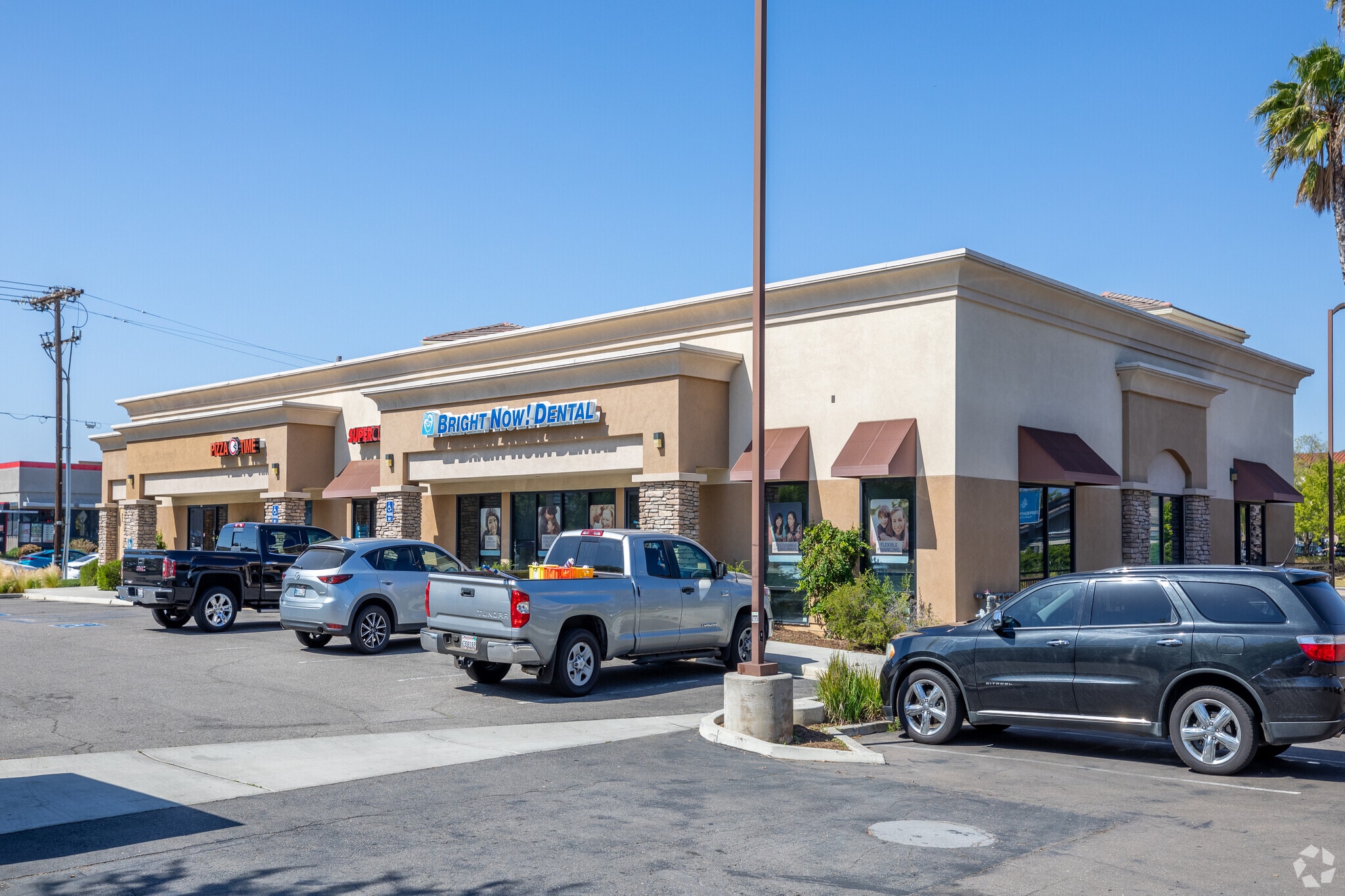 501 W Felicita Ave, Escondido, CA for lease Primary Photo- Image 1 of 16