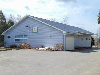 Plus de détails pour 37 Pierrepont Ave, Potsdam, NY - Bureau à louer