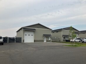 3383 W Daugharty Loop, Hayden, ID for lease Interior Photo- Image 1 of 9