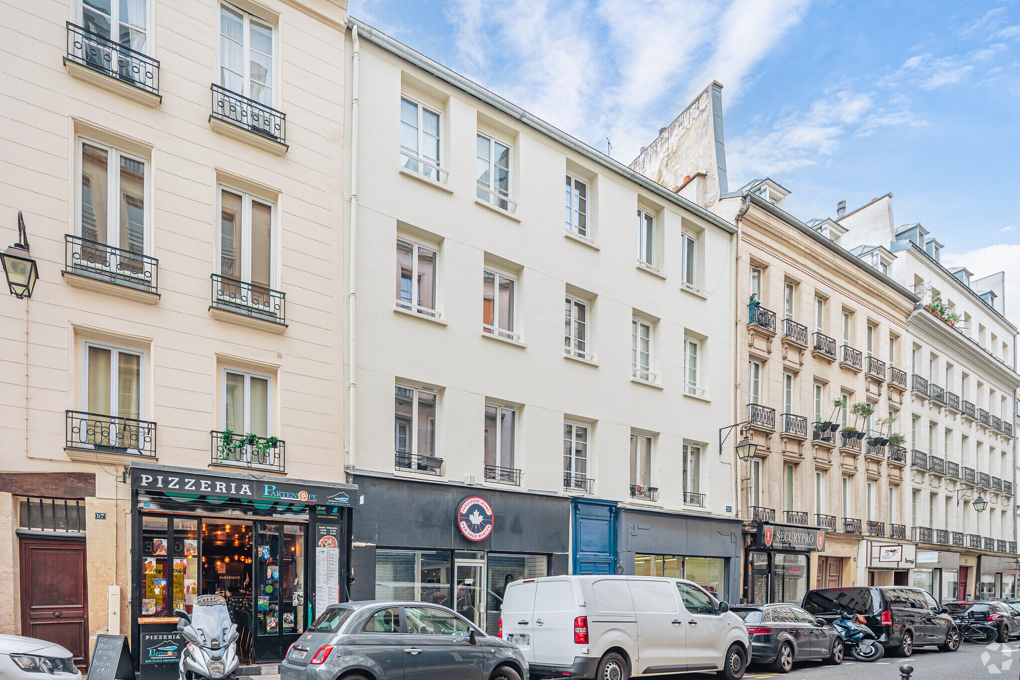 59 Rue Notre-Dame De Nazareth, Paris for lease Primary Photo- Image 1 of 3