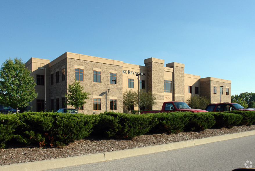 9604 Coldwater Rd, Fort Wayne, IN for sale - Primary Photo - Image 1 of 1