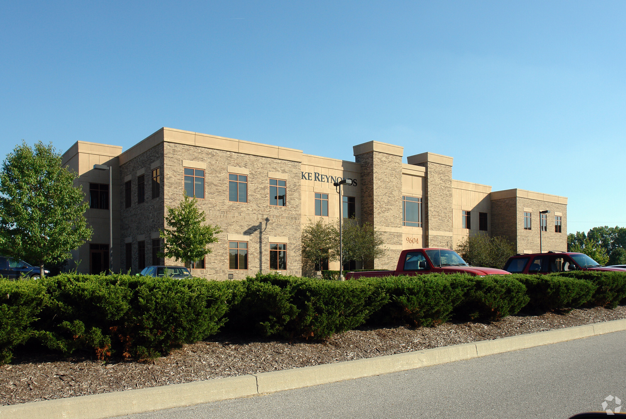 9604 Coldwater Rd, Fort Wayne, IN for sale Primary Photo- Image 1 of 1