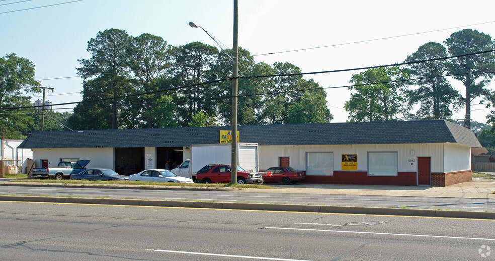 10162 Jefferson Ave, Newport News, VA for sale - Primary Photo - Image 1 of 1