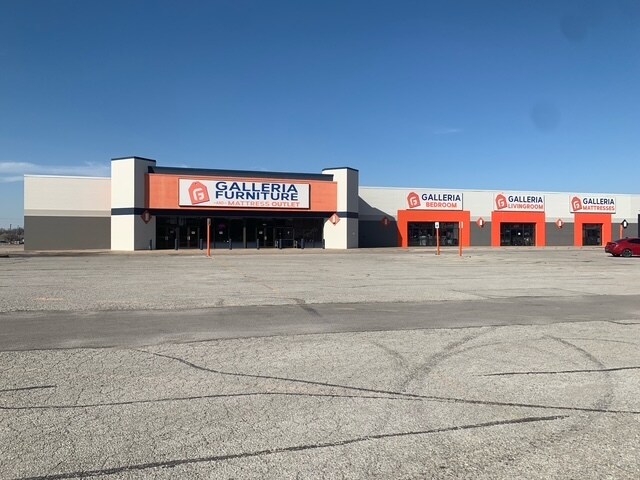 2300 E Kenosha St, Broken Arrow, OK à louer - Photo du bâtiment - Image 3 de 10