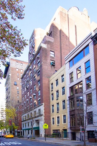 Plus de détails pour 115 E 61st St, New York, NY - Bureau à vendre