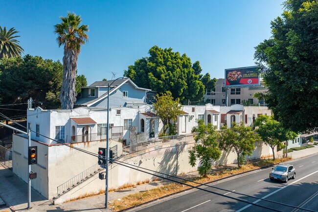 More details for 272 S Burlington Ave, Los Angeles, CA - Multifamily for Sale