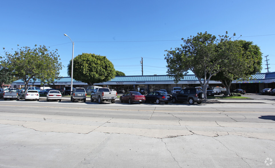 900-980 S A St, Oxnard, CA for lease - Building Photo - Image 2 of 4