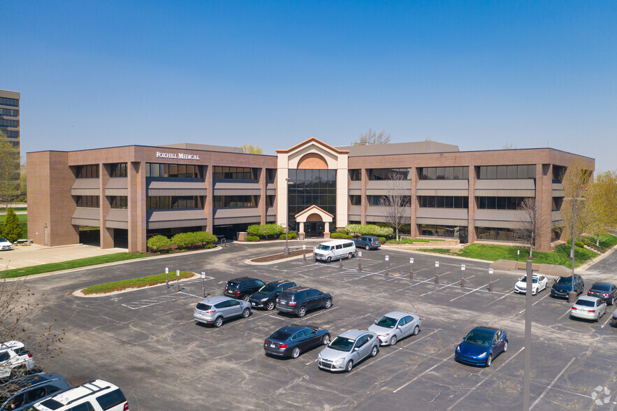 4601 W 109th St, Overland Park, KS for lease - Primary Photo - Image 1 of 2