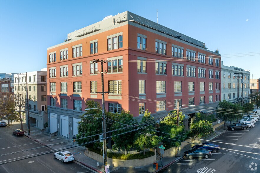 201 4th St, Oakland, CA for lease - Primary Photo - Image 1 of 5