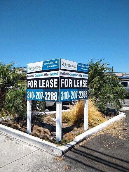 7431-7451 Cerritos Ave, Stanton, CA à louer - Photo du bâtiment - Image 2 de 28