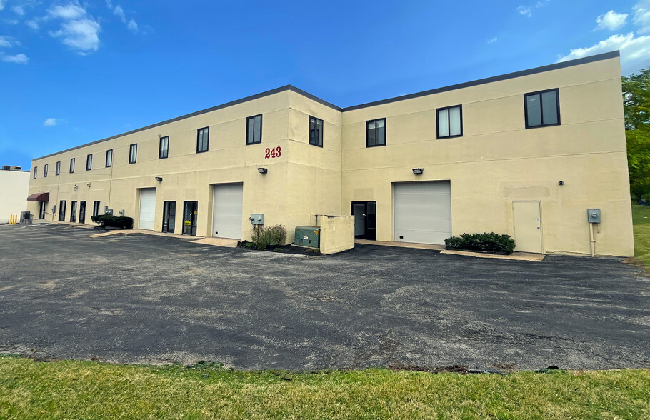 243 Cockeysville Rd, Cockeysville, MD for lease - Building Photo - Image 1 of 4