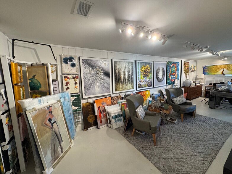 1113 N 9th Ave, Pensacola, FL à louer - Photo du bâtiment - Image 3 de 34