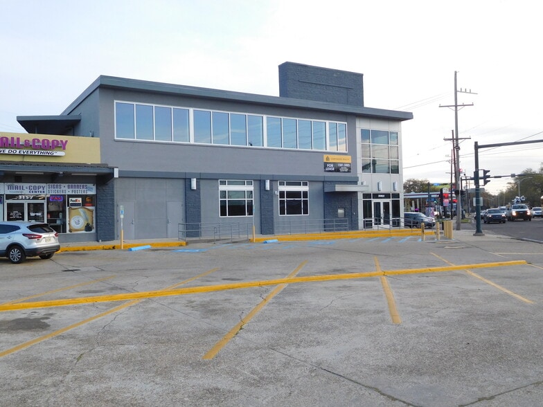 3043-3073 Gentilly Blvd, New Orleans, LA for lease - Building Photo - Image 3 of 19