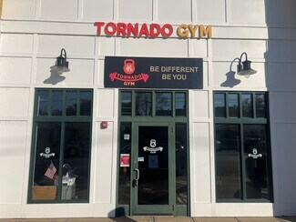 Plus de détails pour 246 Main St, Hudson, MA - Commerce de détail à louer