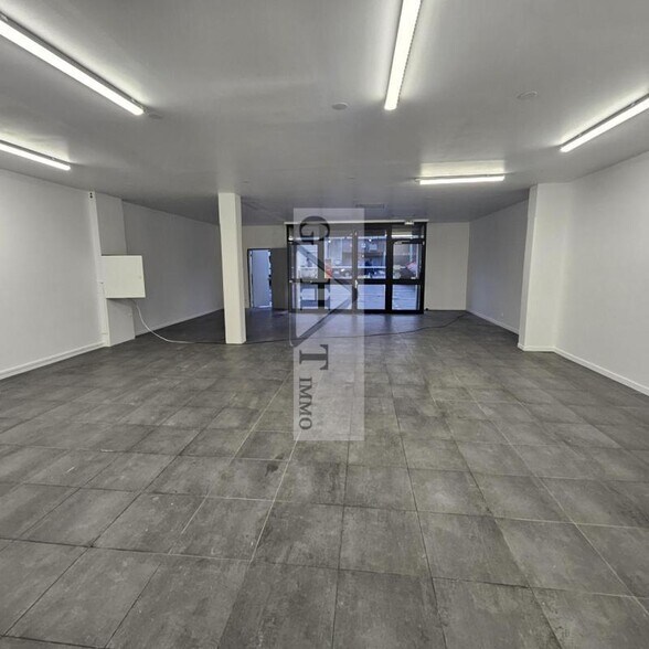 Industrial in Limeil-Brévannes for sale - Interior Photo - Image 2 of 4