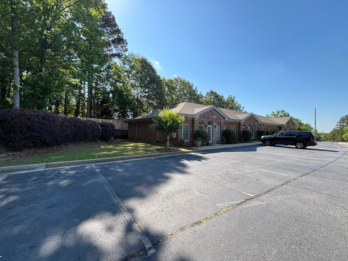 3700 Largent Way, Smyrna, GA 30064 - Unit 200 - - Interior Photo - Image 1 of 15