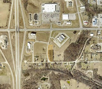 Plus de détails pour 250 Gateway dr, Oskaloosa, IA - Terrain à vendre