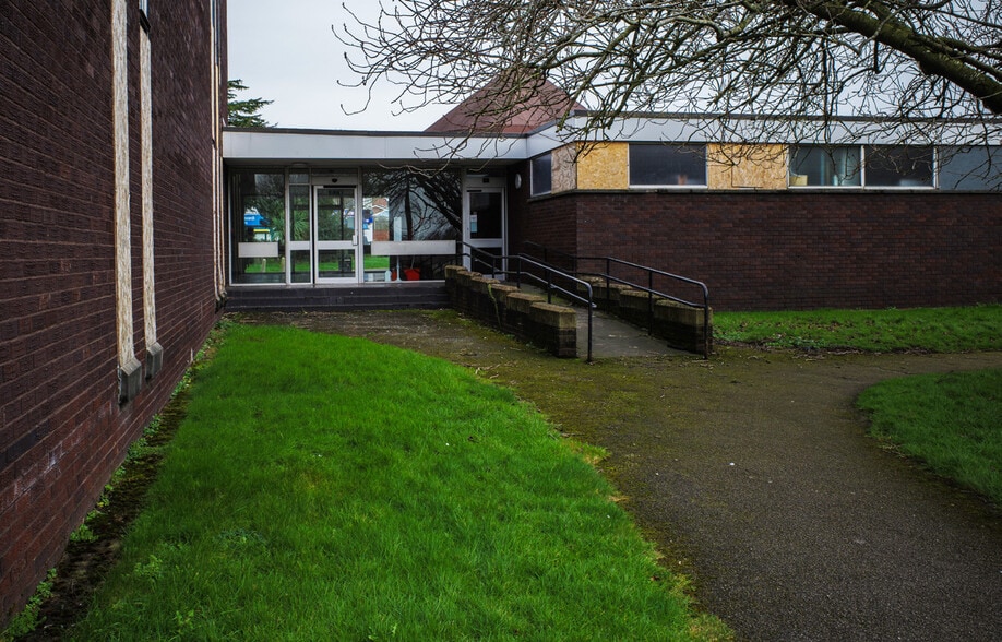 18 Allport Lane Precinct, Wirral à vendre - Photo du bâtiment - Image 3 de 7