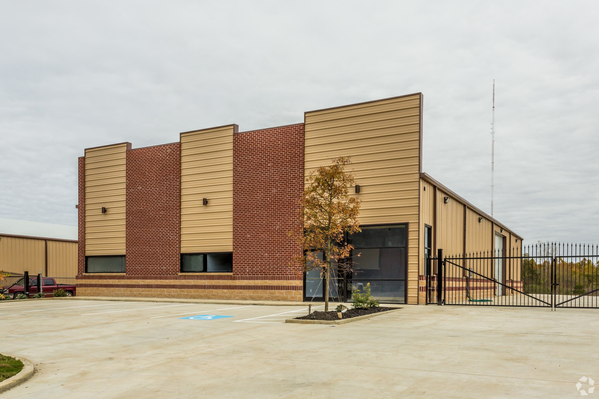 8750 Mwc Rd, Olive Branch, MS for lease Primary Photo- Image 1 of 4