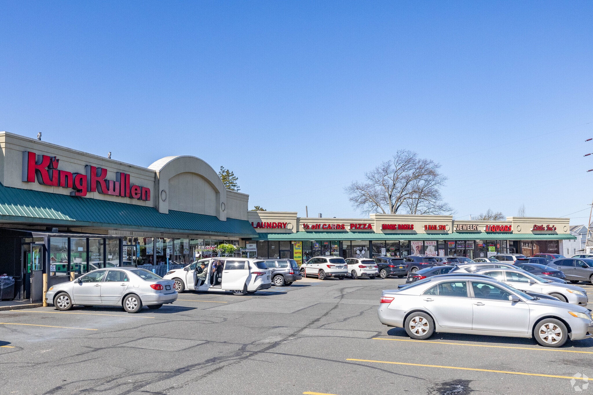1765 Peninsula Blvd, Hewlett, NY for lease Primary Photo- Image 1 of 2