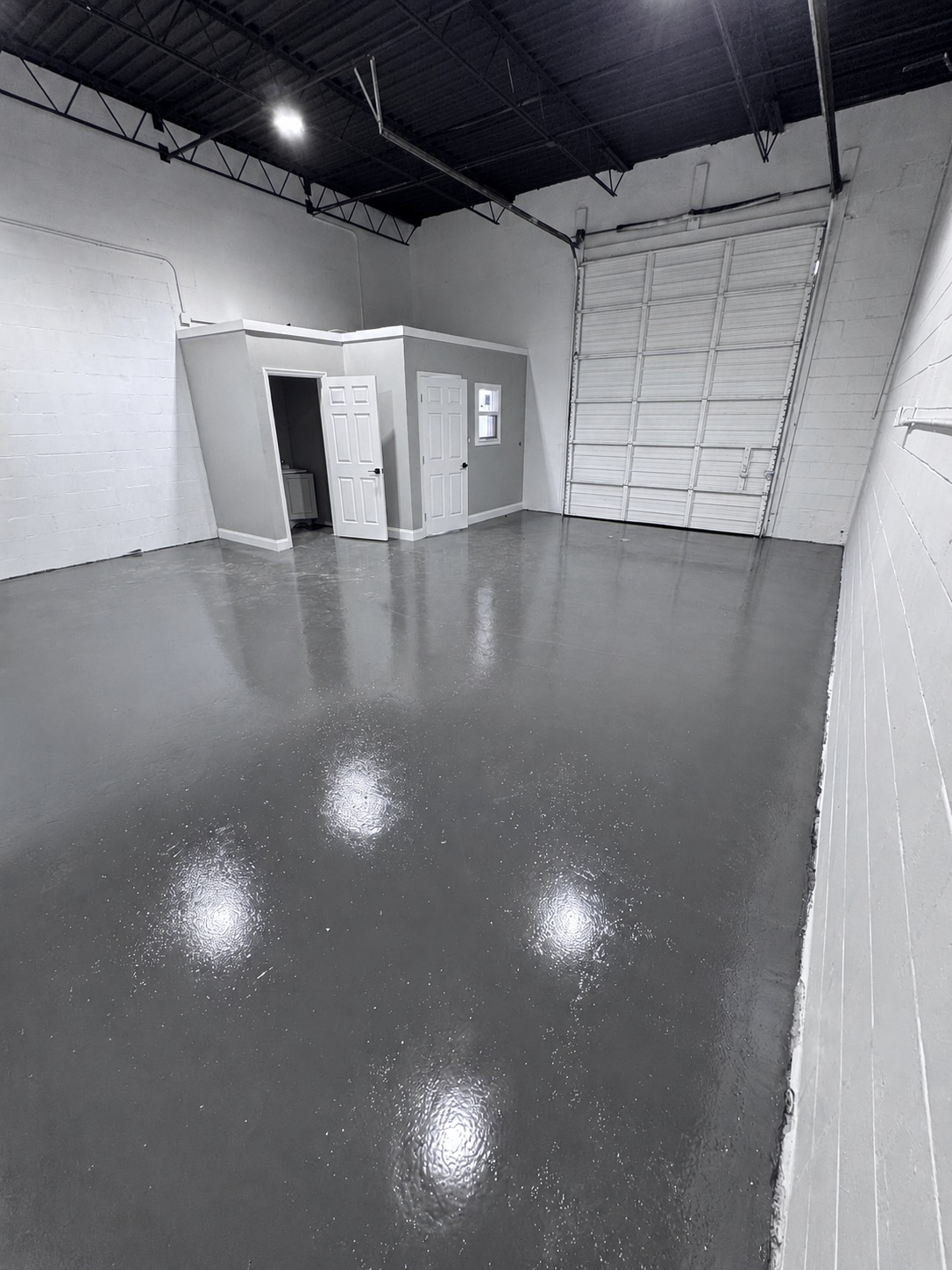 4926 Old Winter Garden Rd, Orlando, FL for lease Interior Photo- Image 1 of 4