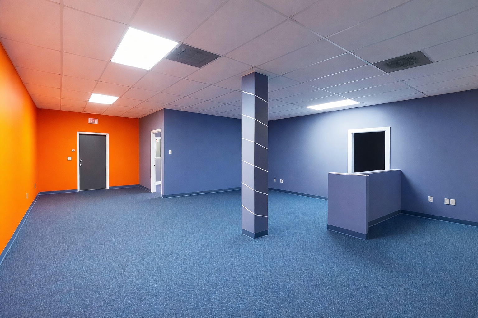 911 Massachusetts St, Lawrence, KS for lease Interior Photo- Image 1 of 16