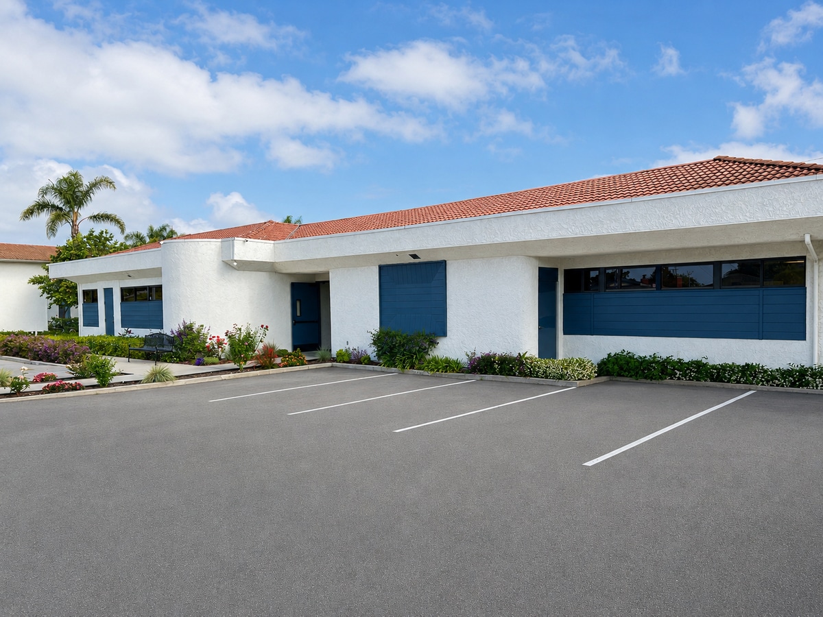 1200 W Gonzales Rd, Oxnard, CA 93036 - Unit 100 -  - Interior Photo - Image 1 of 4
