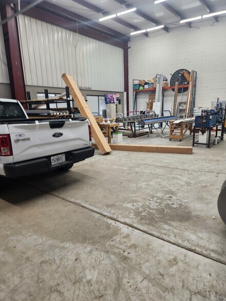 1625 Weld Rd, Elgin, IL à louer - Photo du bâtiment - Image 3 de 9