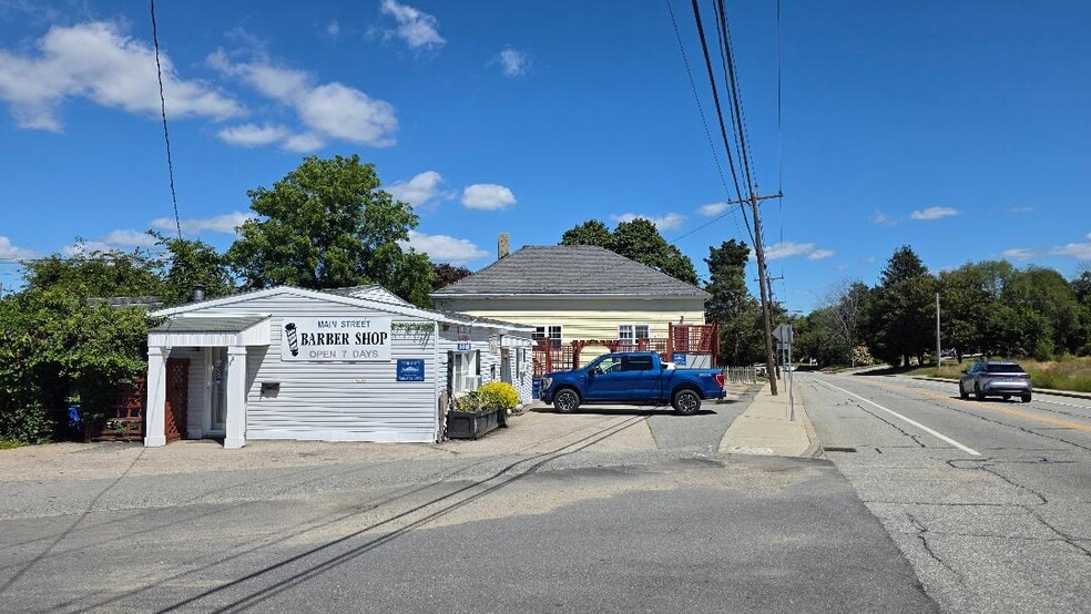 741 Main Rd & 2 Haskins Rd, Tiverton, RI for sale - Building Photo - Image 2 of 23