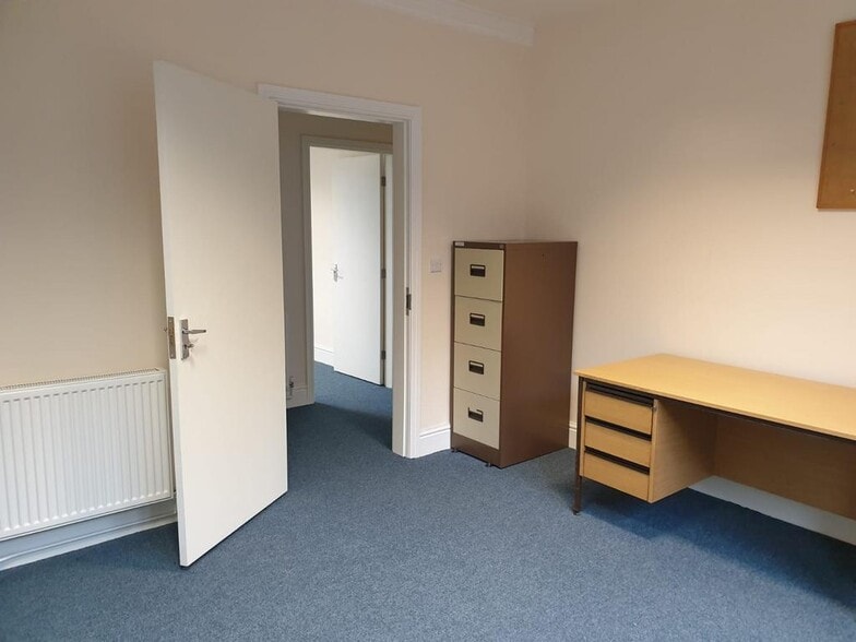 Hellifield, Skipton for lease - Building Photo - Image 2 of 6