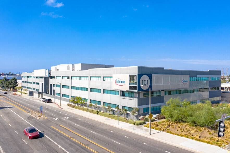 101 Pacific Coast Hwy, El Segundo, CA for lease - Building Photo - Image 1 of 5