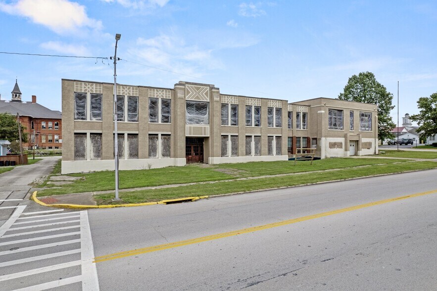 200 S Green St, Georgetown, OH à vendre - Photo du bâtiment - Image 3 de 46
