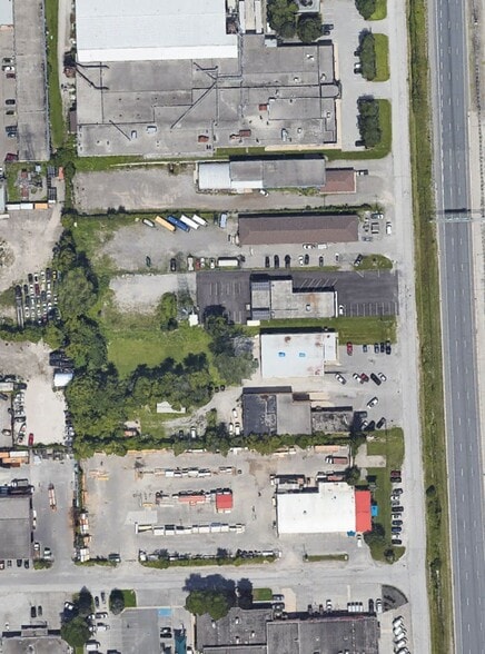 4475 Kent Av, Niagara Falls, ON à louer - Photo du bâtiment - Image 2 de 2