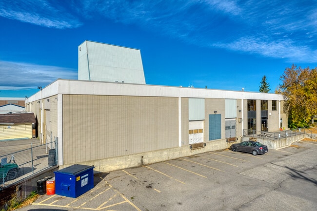More details for 1415 28 St NE, Calgary, AB - Industrial for Lease
