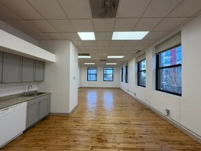 1512 N Fremont St, Chicago, IL à louer Photo intérieure- Image 1 de 14