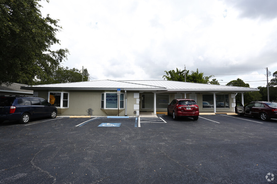 4107 5th Ave N, Saint Petersburg, FL for sale - Primary Photo - Image 1 of 1