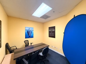 6027-6127 SE Federal Hwy, Stuart, FL for lease Interior Photo- Image 2 of 2