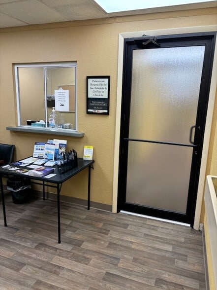 5438-5440 Centre Ave, Pittsburgh, PA for lease - Building Photo - Image 3 of 15