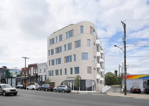 2046 E Lehigh Ave, Philadelphia, PA à louer Photo du bâtiment- Image 1 de 10