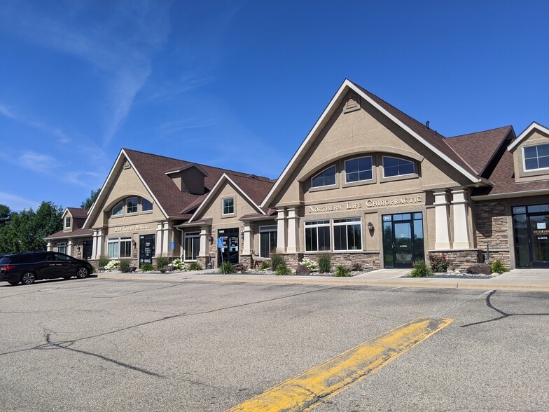 13951-13959 W Preserve Blvd, Burnsville, MN for lease - Building Photo - Image 1 of 29